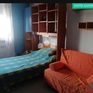 Stanze Attico Con Vista Crema